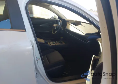 2023 Mazda Cx-30 2.5 S z USA, uszkodzony, nr VIN 3MVDMBAM5PM510403